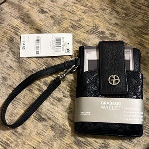 NEW PDA Grab&go wallet by Giani Bernini